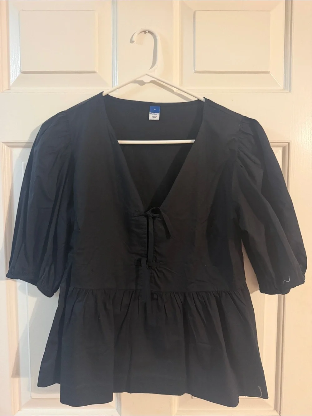 Old Navy Black V-Neck Peplum Tie-Front Puff Sleeve Blouse size small